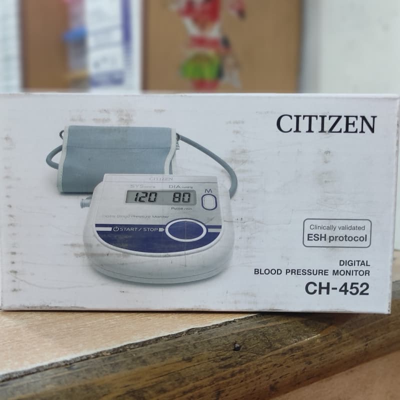 Citizen Blood Pressure Monitor CH-452